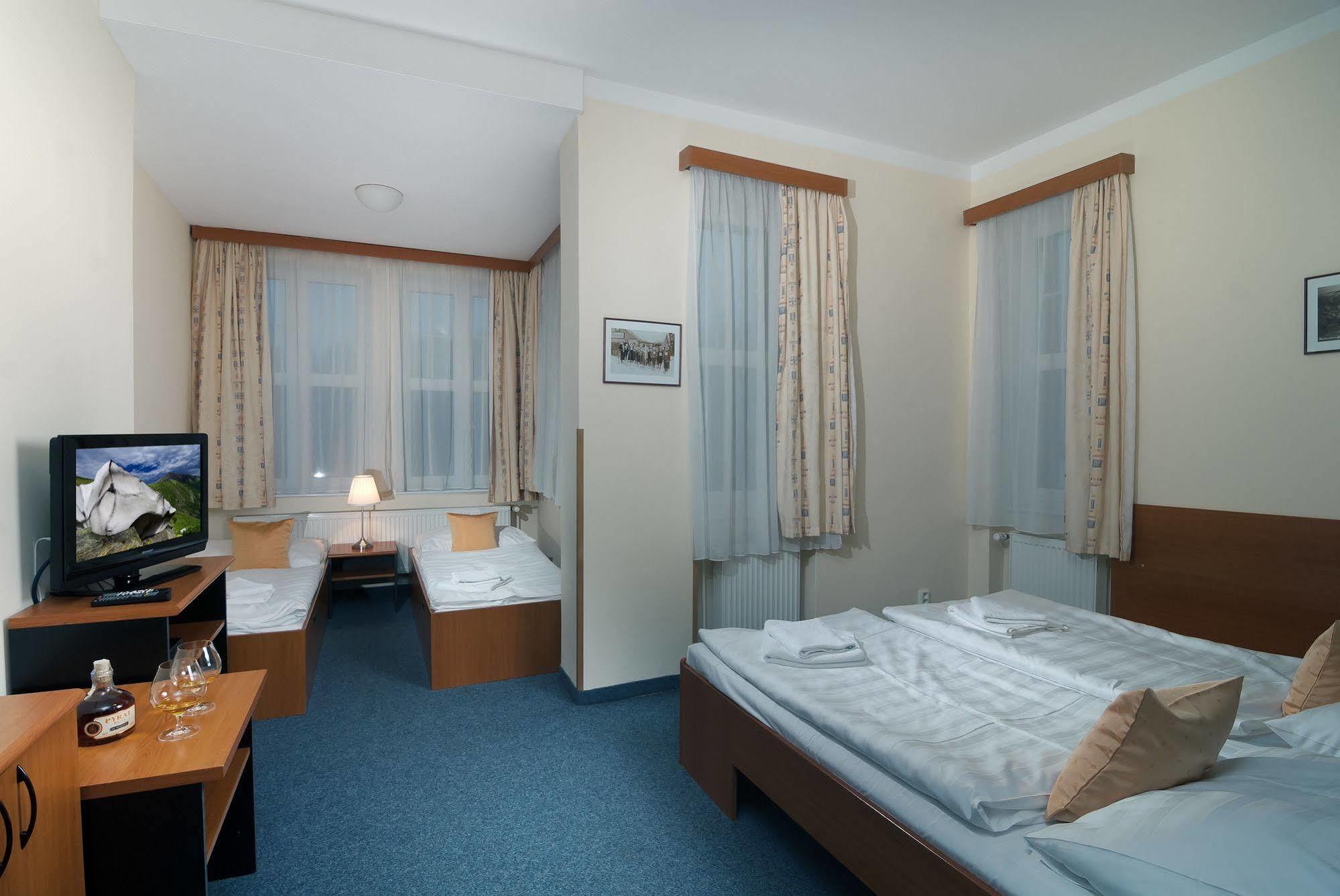 Lyzarska Bouda Domovina Hotel Špindlerŭv Mlýn Luaran gambar