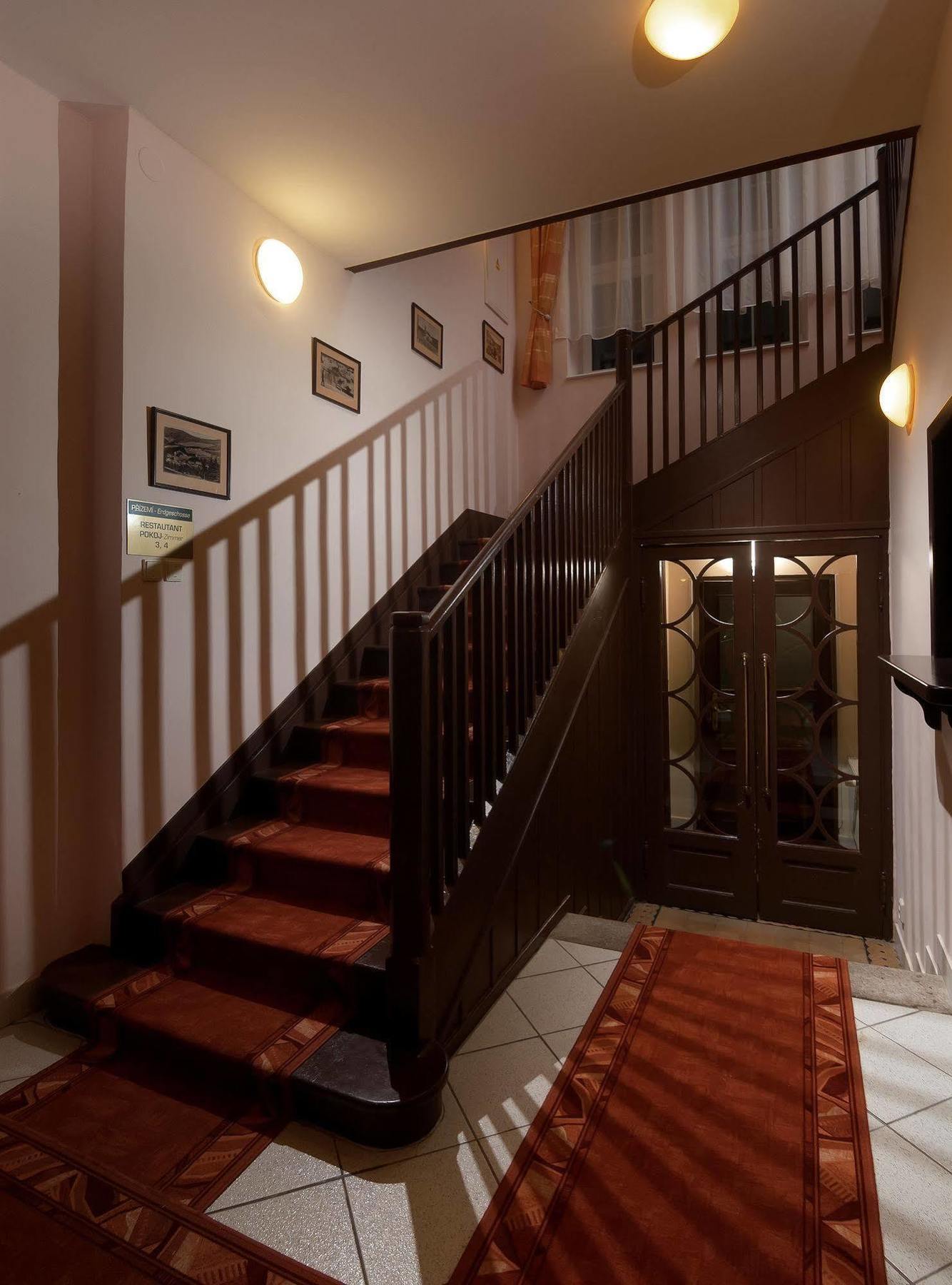 Lyzarska Bouda Domovina Hotel Špindlerŭv Mlýn Luaran gambar