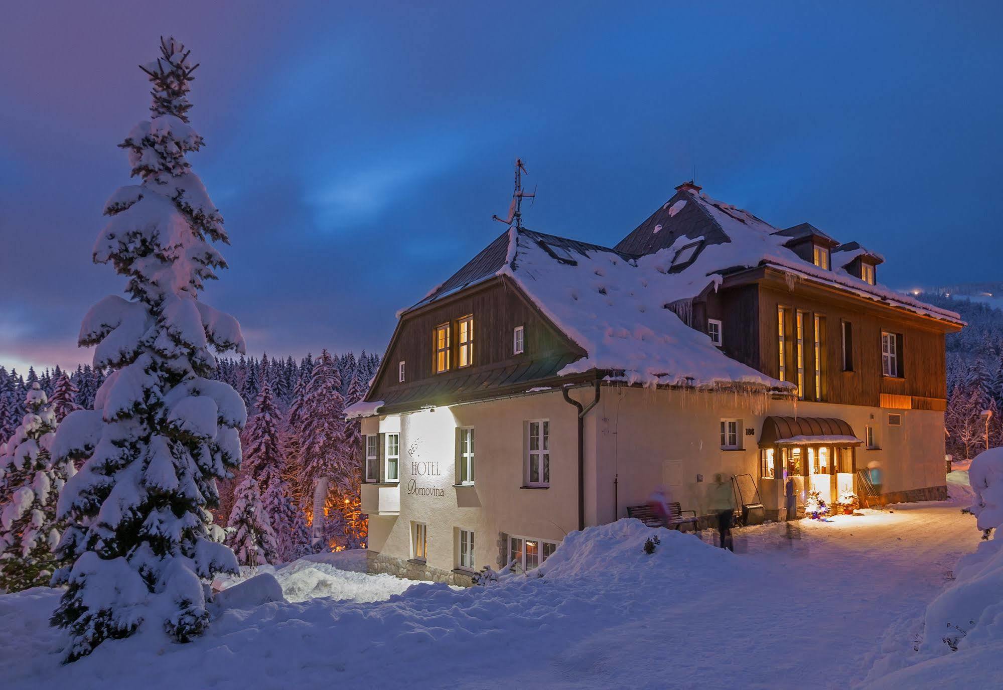 Lyzarska Bouda Domovina Hotel Špindlerŭv Mlýn Luaran gambar